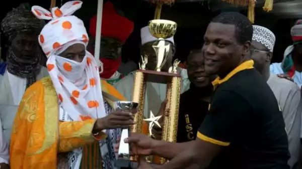 Photo: Emir Sanusi Presents Trophy To Wiiner Of Kaduna Polo Tournament